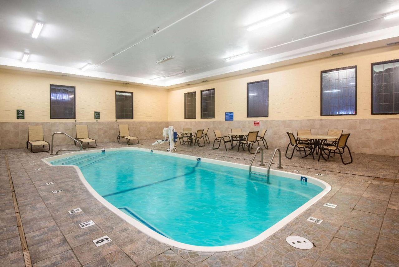 La Quinta Inn & Suites - New River Gorge National Park Summersville Eksteriør bilde